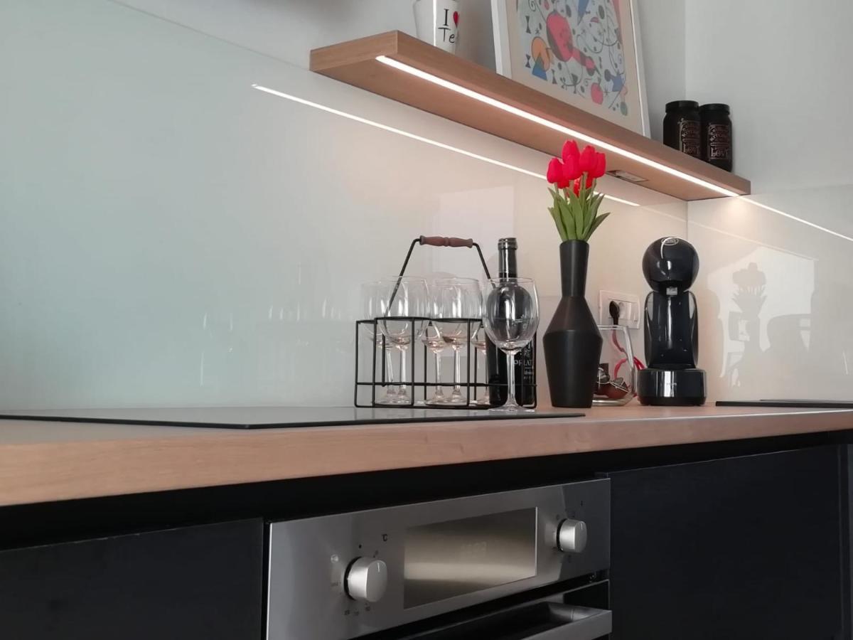 Apartments Maella ザダル エクステリア 写真