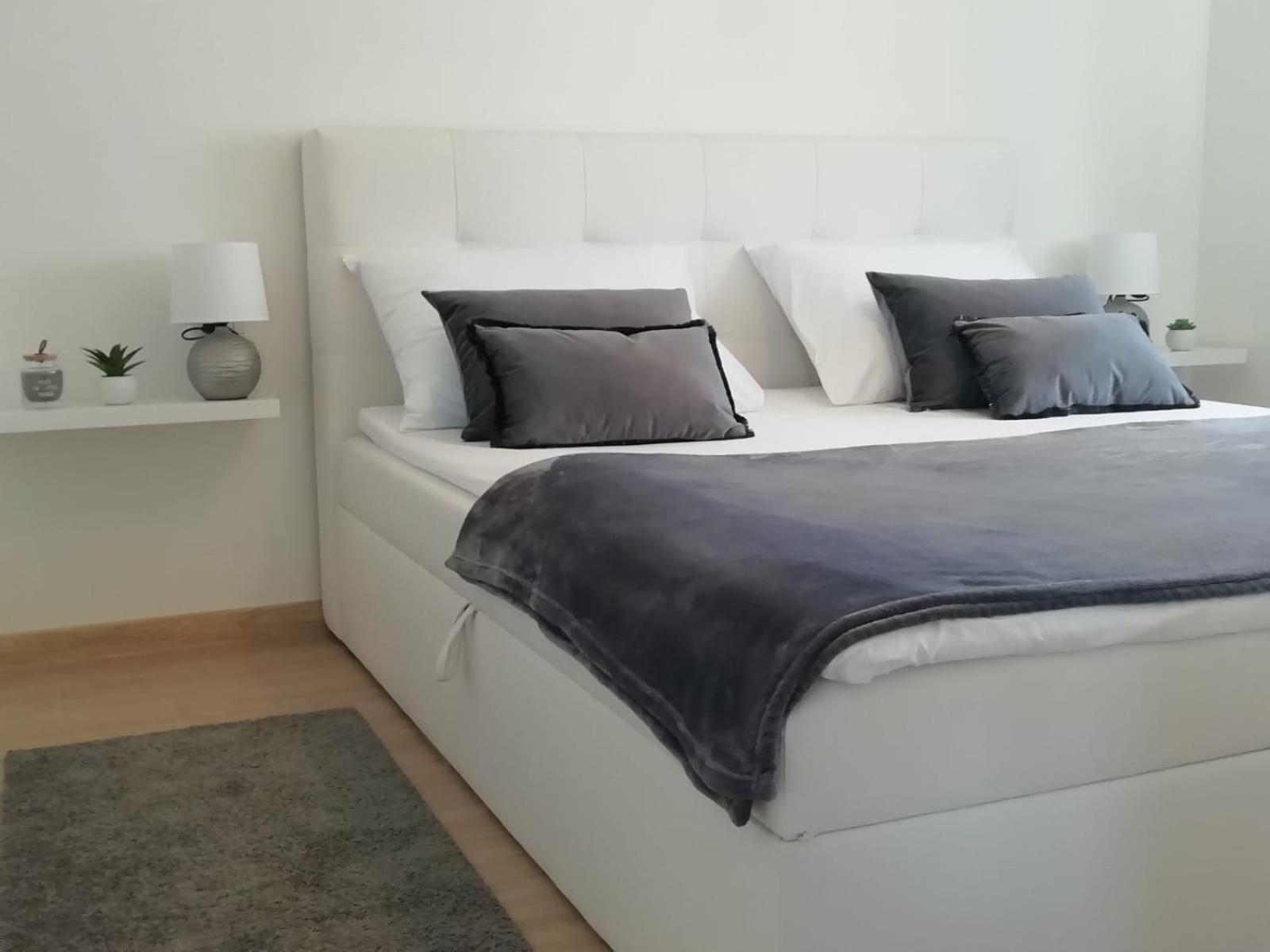 Apartments Maella ザダル 部屋 写真